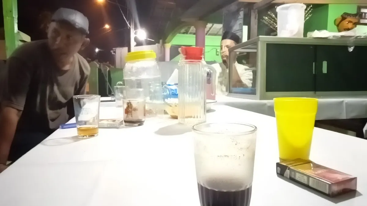 Kopi seduh om hasanudin