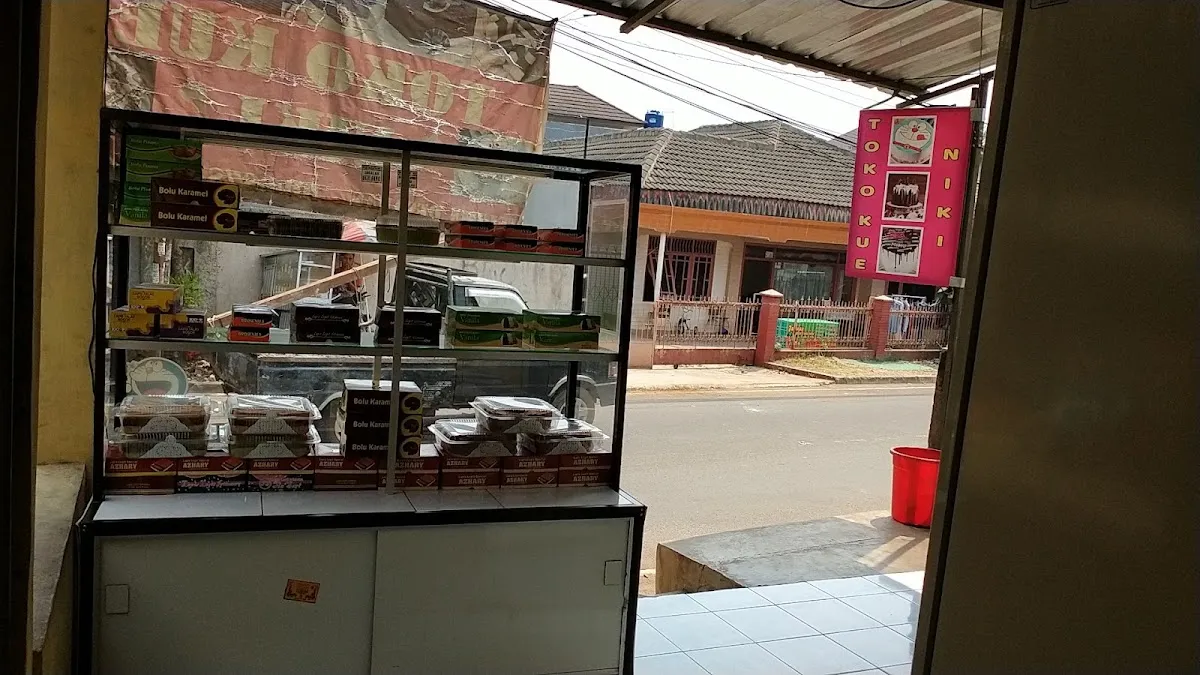 TOKO KUE SPESIAL NIKI