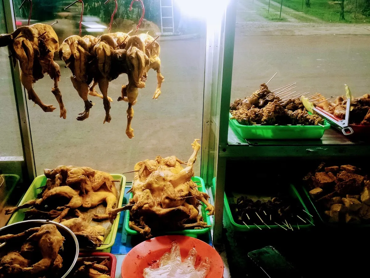 IYO IKI AYAM BAKAKAK