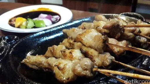 SOP SATE KAMBING MUDA DUA SAUDARA KEMBAR