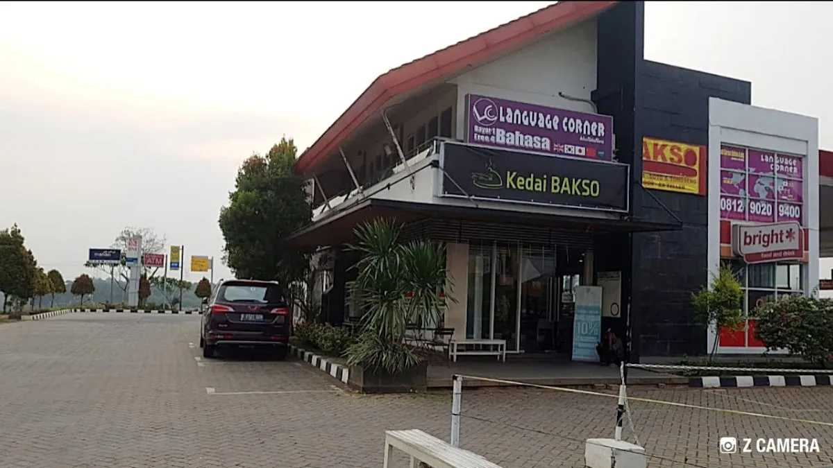 Lounge & Cafe Corner
