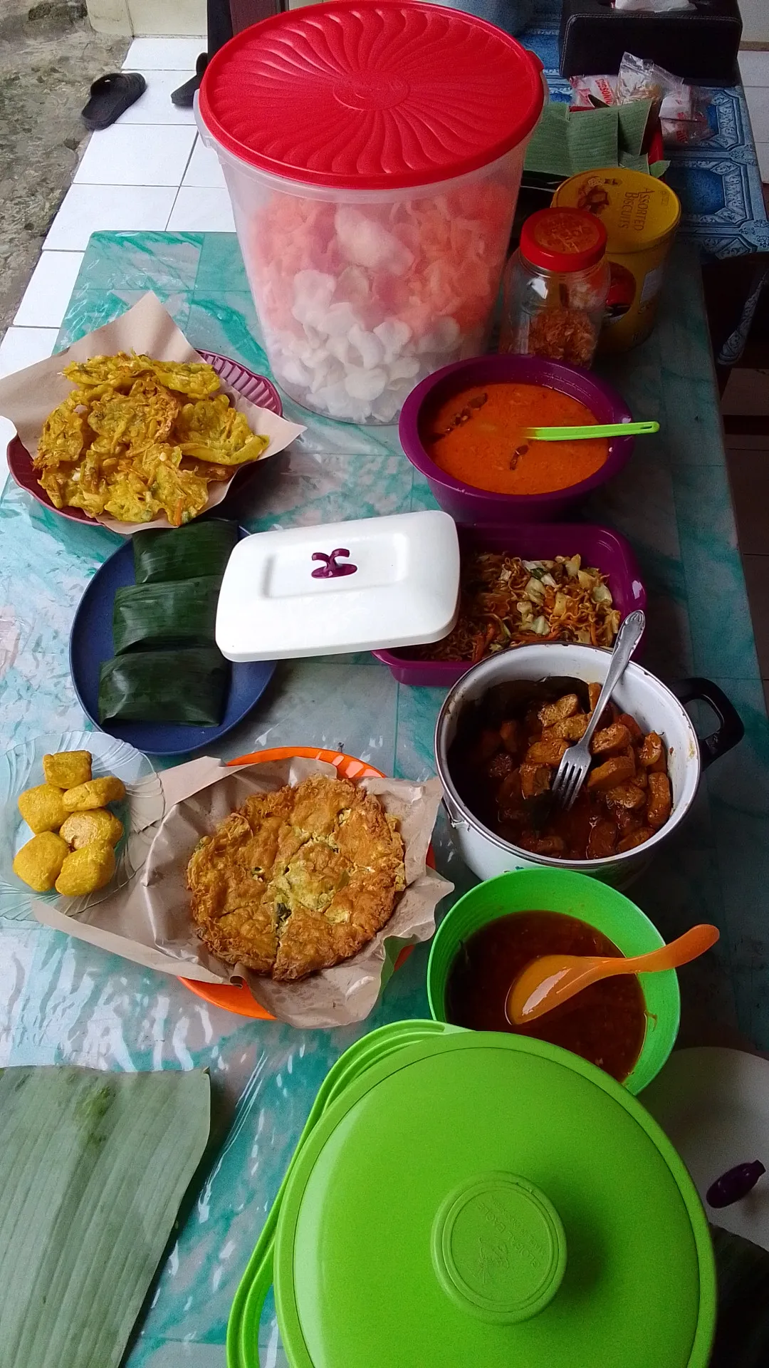 Rumah kue tape uli..ibu inah