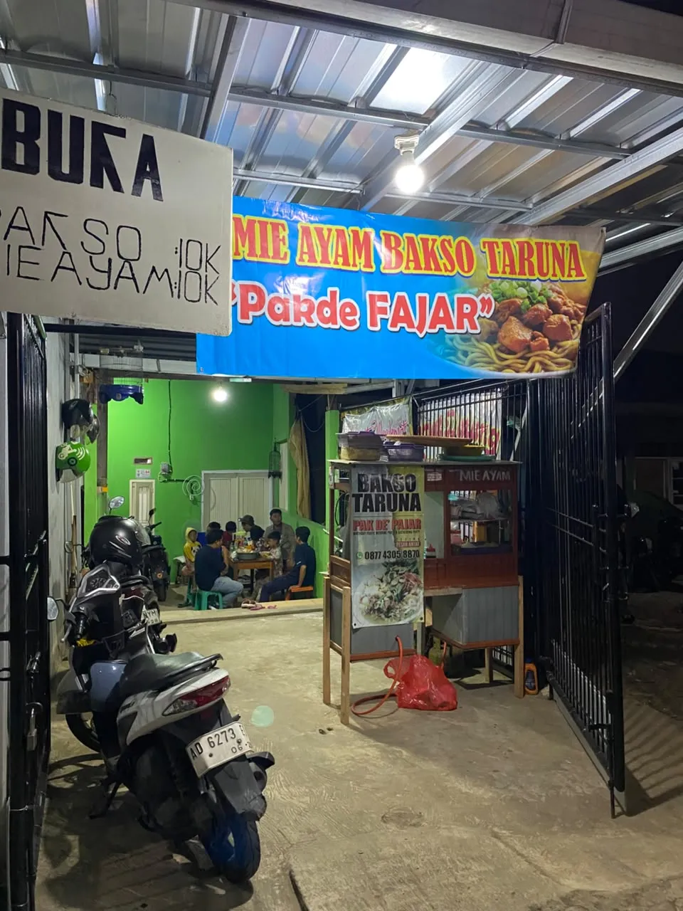 Bakso & Mie Ayam Taruna Pakde Fajar
