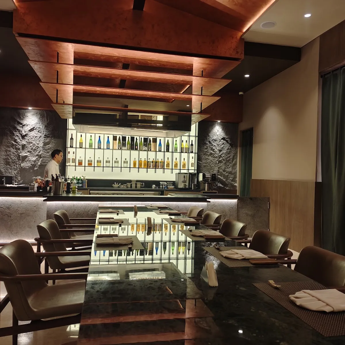 Ginmei Teppanyaki & Japanese Dining