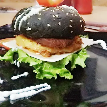 Irenk Steak