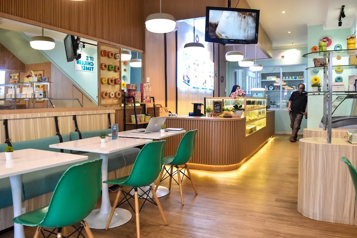DONUT FACTORY SERPONG JAYA