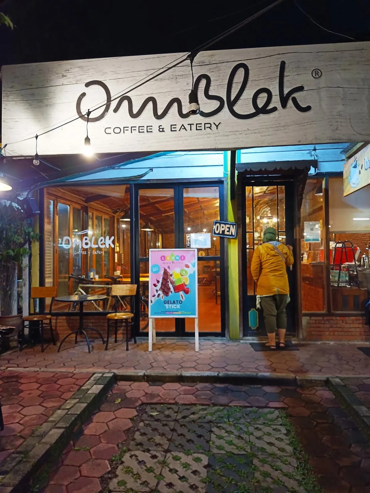 OMBLEK Coffee & Eatery