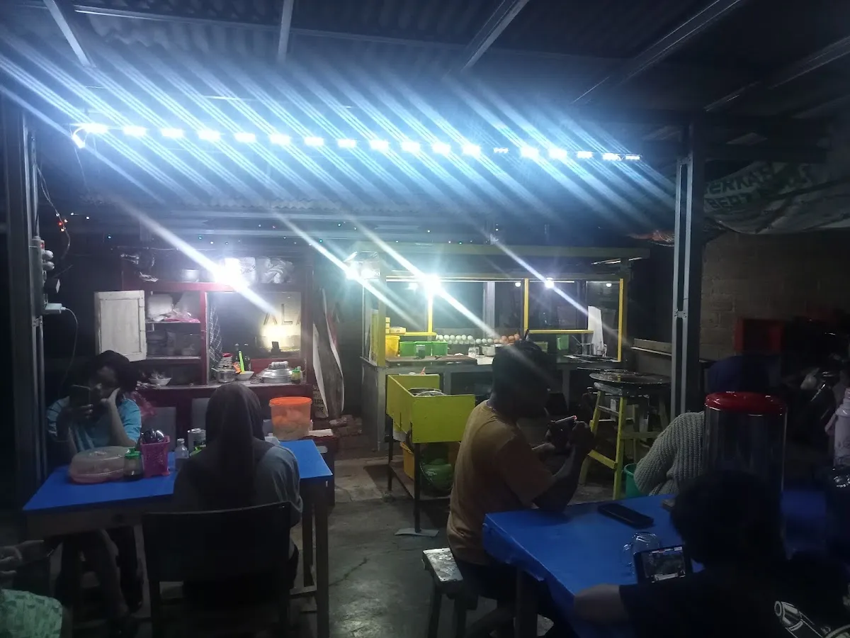 Warung kopi jaki sevice