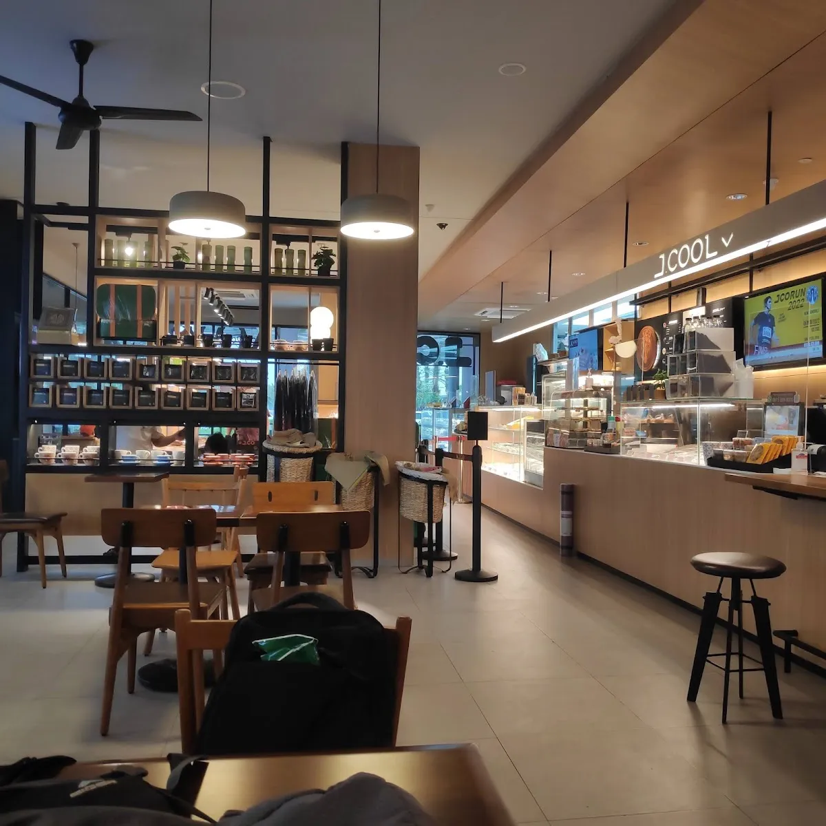 JCO COFFEE & DONUTS PARADISE WALK SERPONG