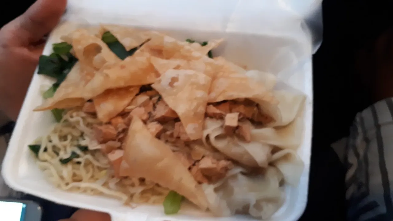 Mie Ayam Uti