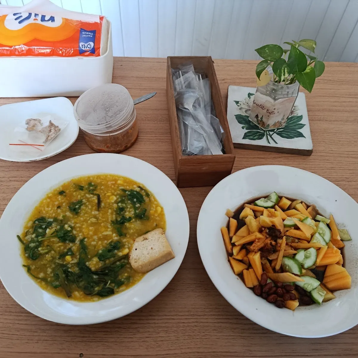 Marijo (Barasa Makan Di Rumah) Warung Manado