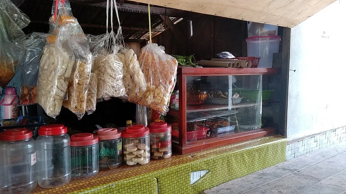 Warung nasi ibu juju dang dang