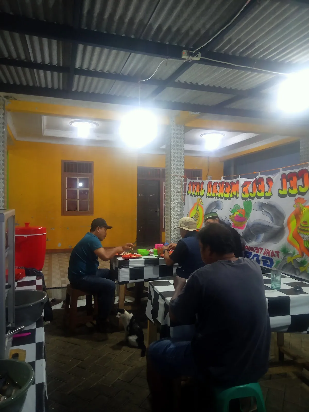 Nasi Uduk Pecel Lele Mekar Jaya