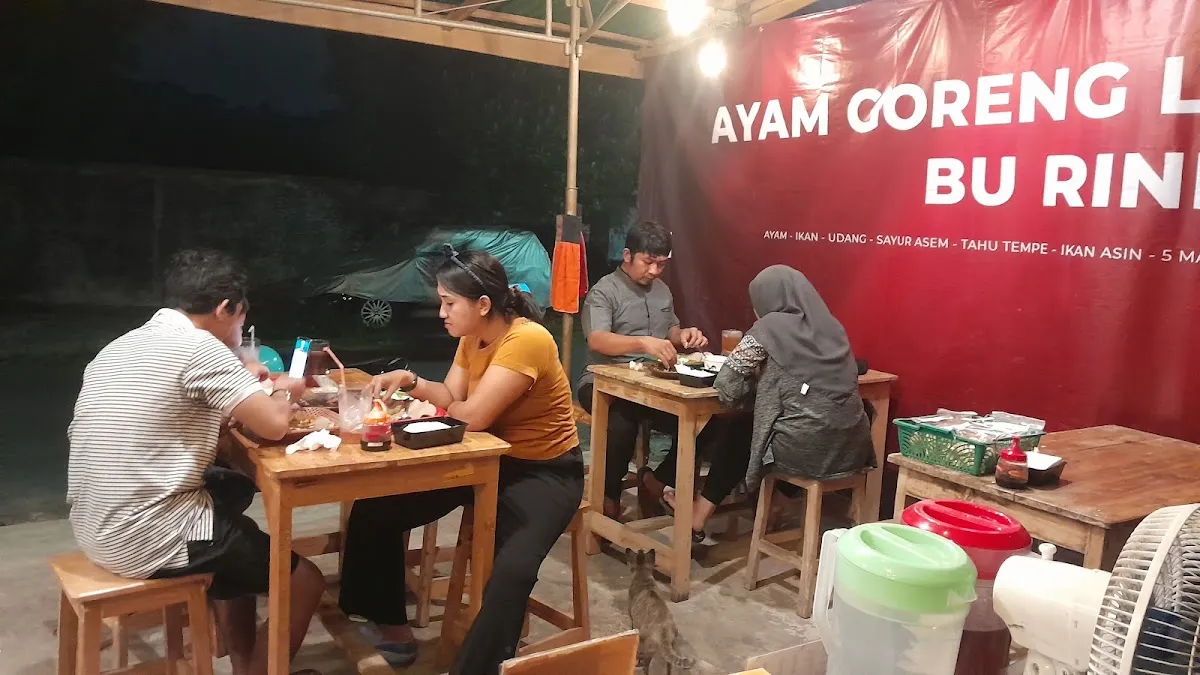 Ayam Goreng Lengkuas Bu Rini