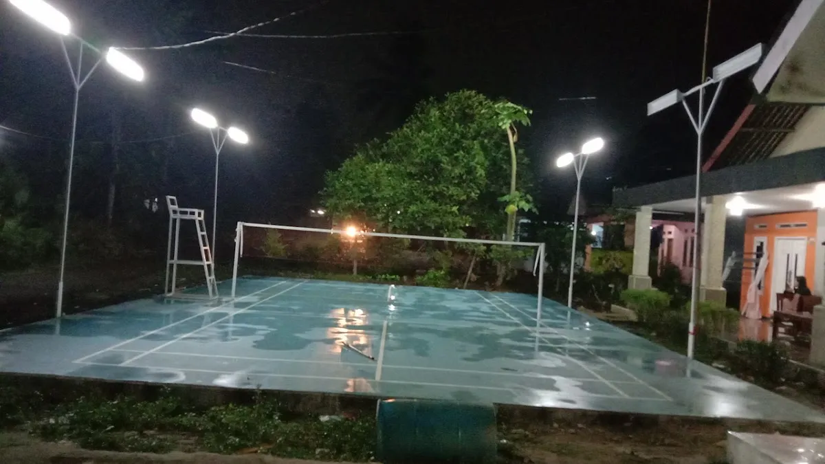 LAPANGAN BADMINTON BAIM