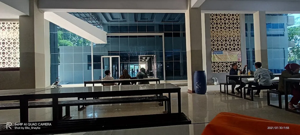 Kantin Universitas Pamulang Kampus 2 (UNPAM Viktor)