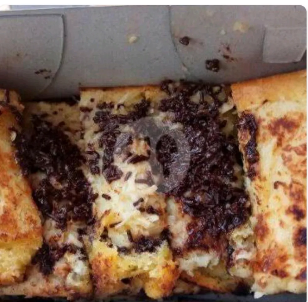 Roti bakar dhastin