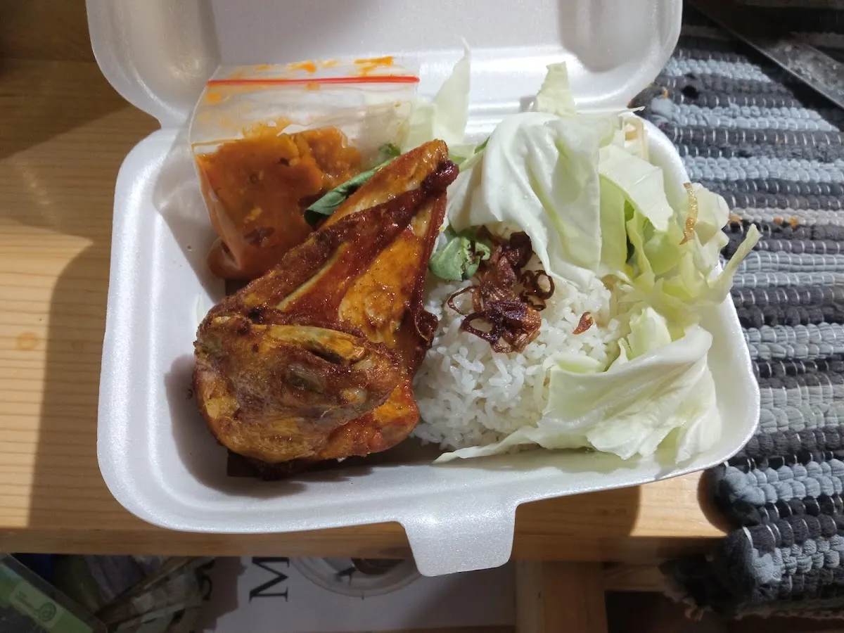 Warung Penyet Dapur Kang Ilyas