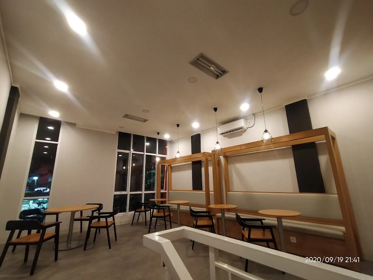 Kopi Janji Jiwa & Jiwa Toast Ruko Orlin Arcade Jilid 732